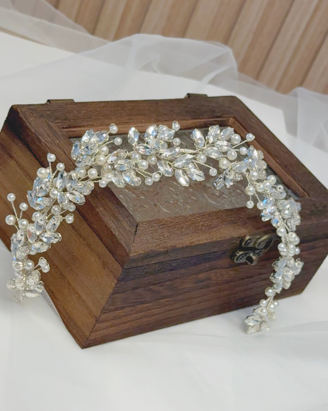 DIADEMA D009