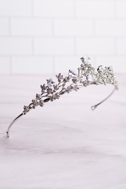 TIARA CRN015