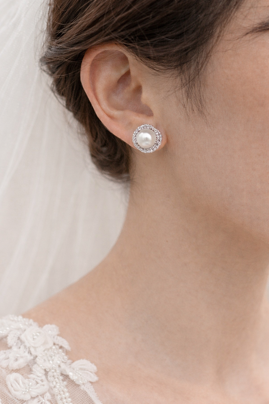 ARETES AR051