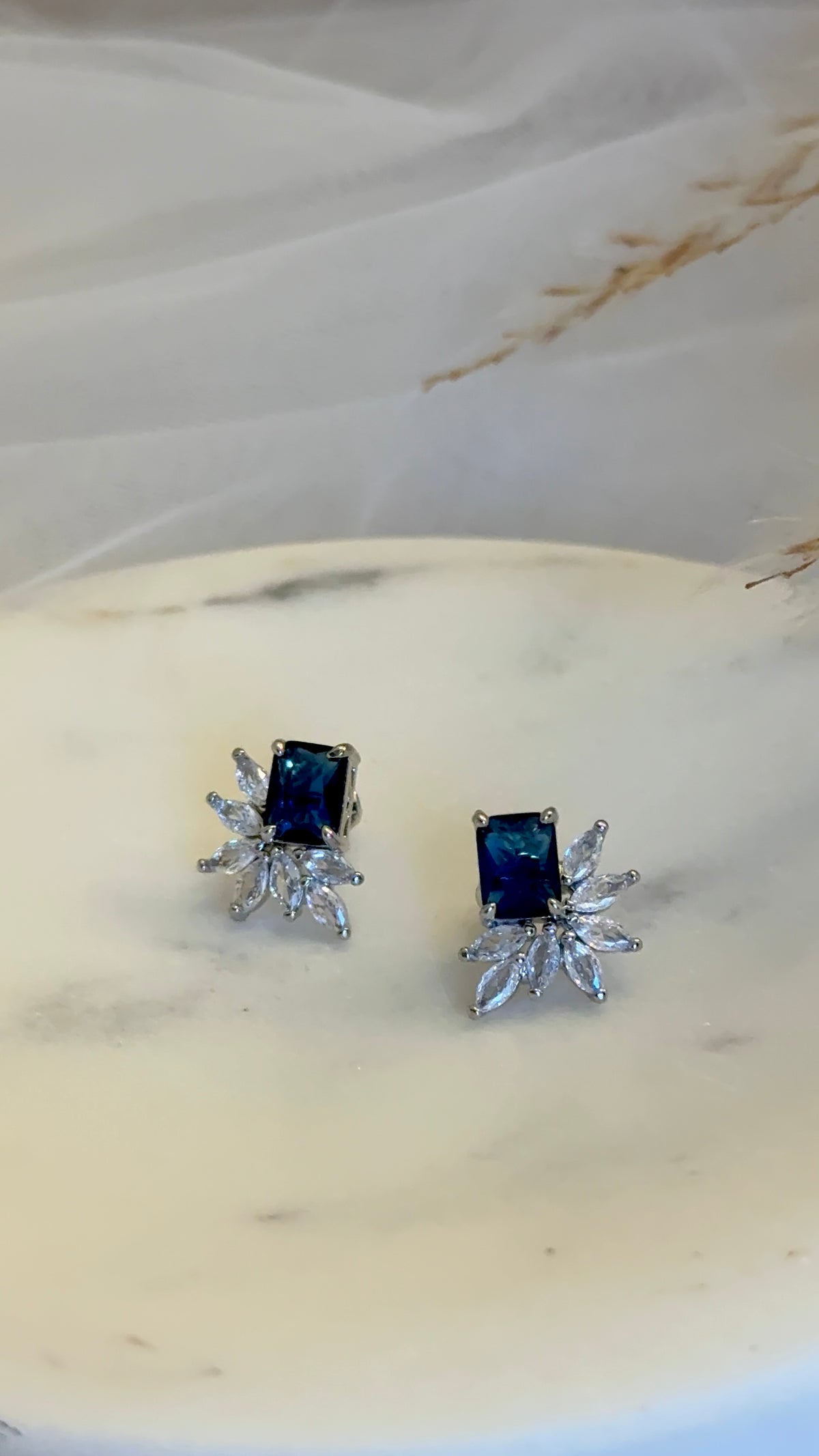 ARETES AR062