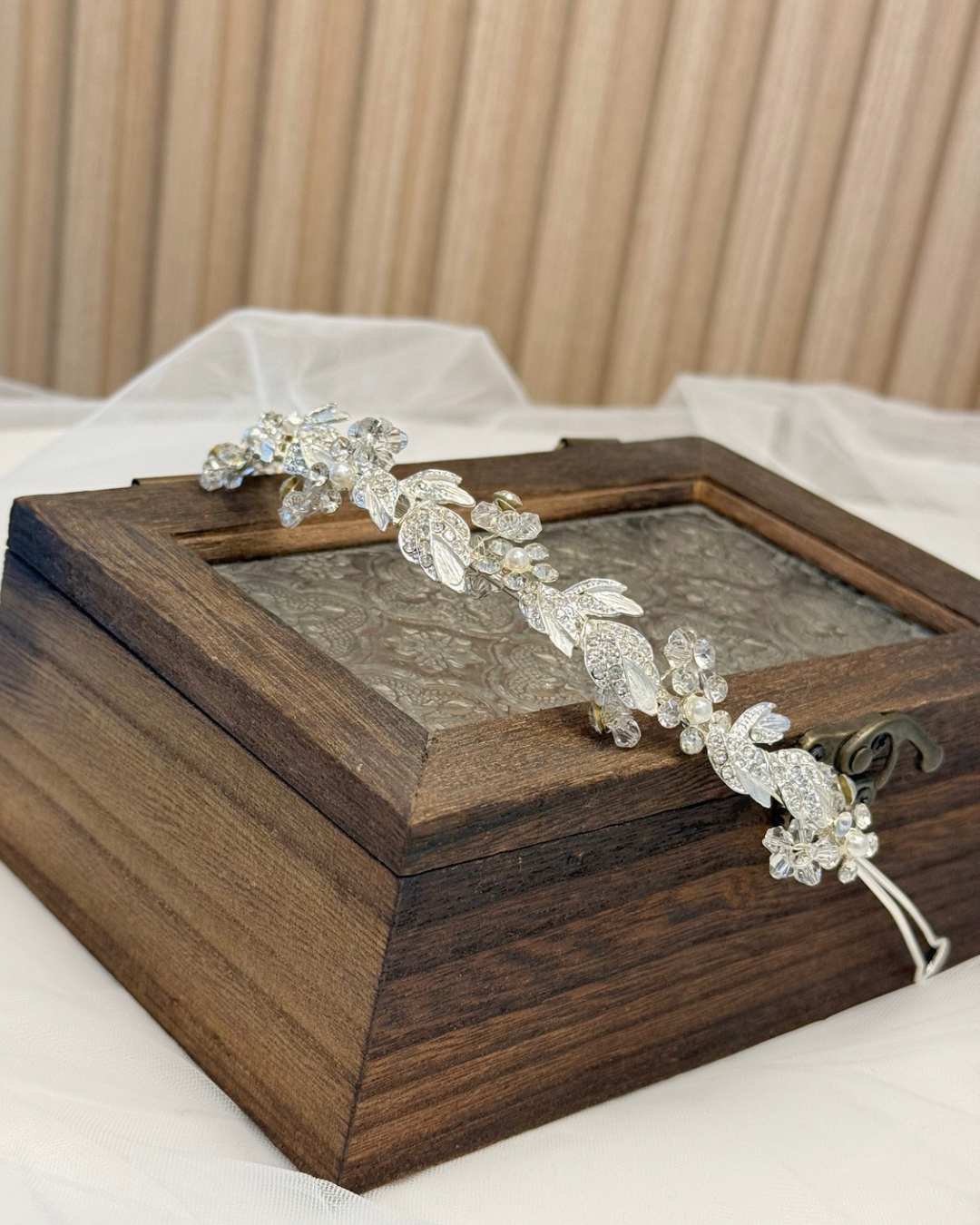 DIADEMA D013