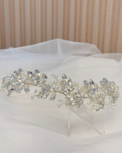 DIADEMA D009