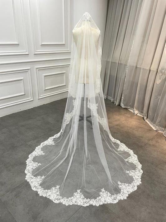MANTILLA PHILADELPHIA