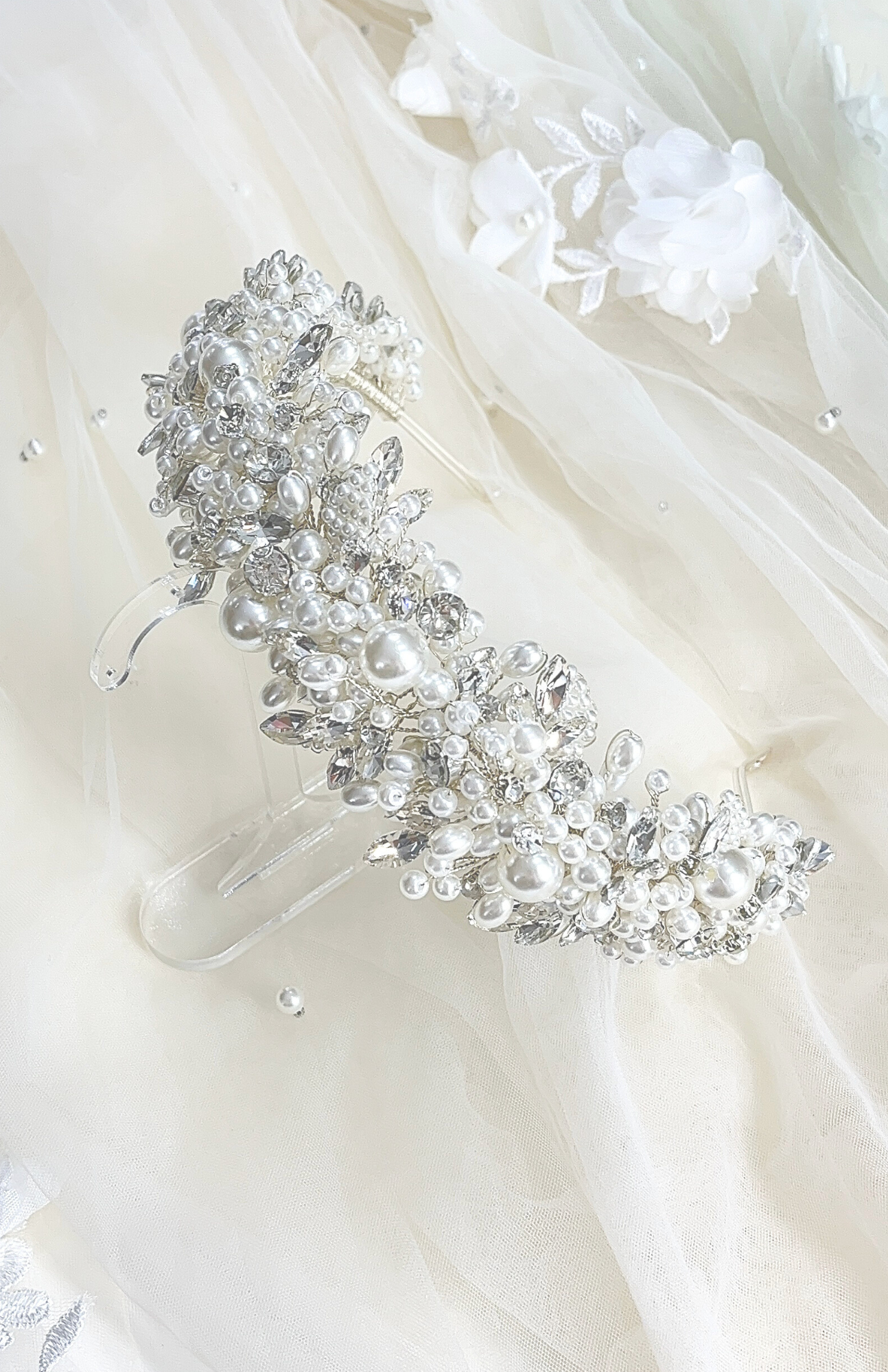 DIADEMA D007