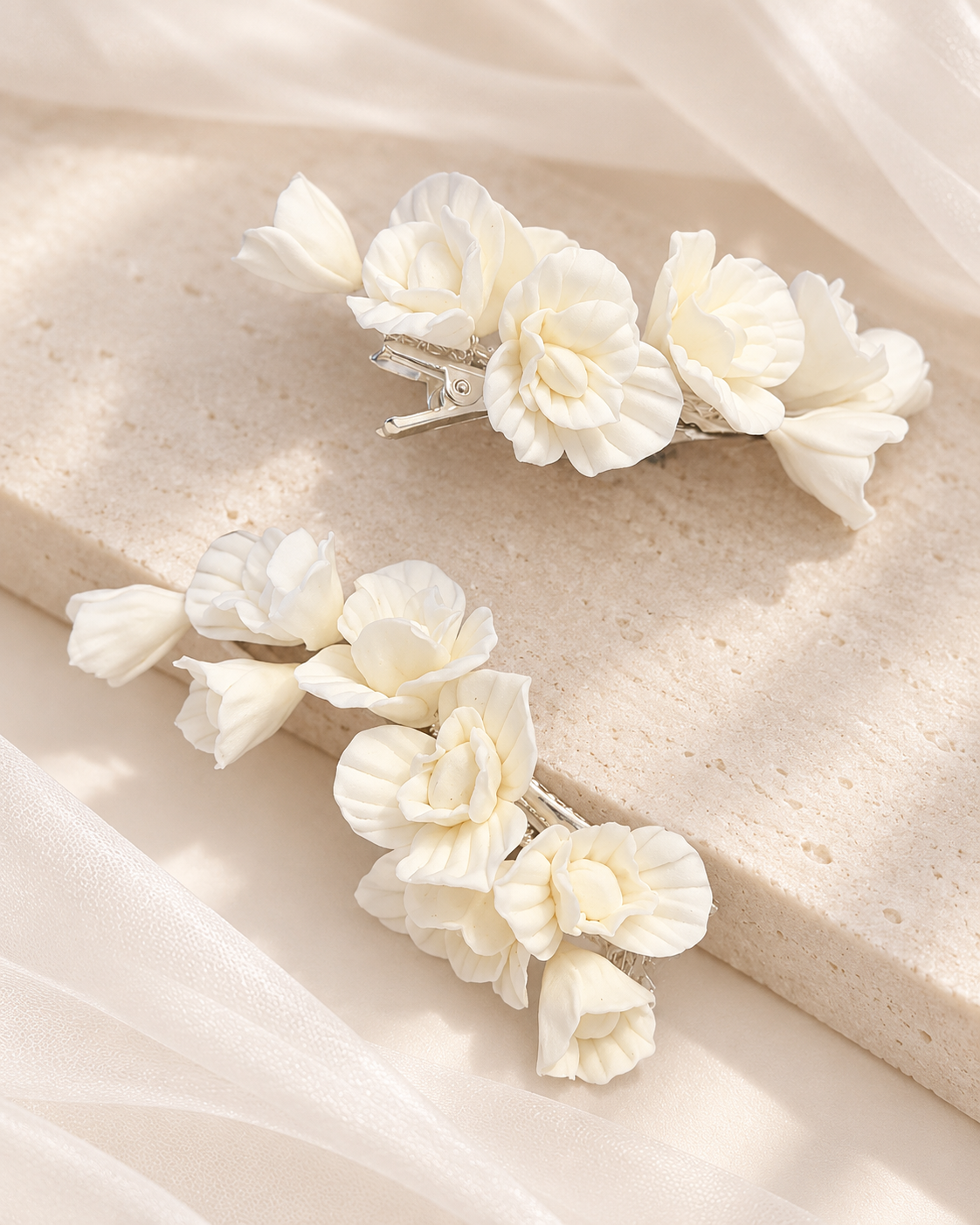 DÚO DE PEINETAS DE PORCELANA PF043